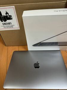MacBook Pro 13-inch, 2018, CTO, Four Thunderbolt 3 Ports SSD 2TB