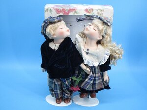 ビスクドール　ポーセリンドール　Porcelain Doll　 キスカップル　紺ジャケット　（池　LZ59