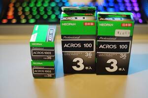 【富士フィルム】【Fujifilm】 「ACROS 100 36枚撮」×5「ACROS 100Ⅱ 36枚撮 」×２【期限切れ】【135フィルム】【モノクローム】