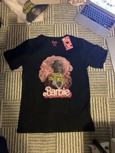 バービー 60周年記念　Tシャツ 「アフロ・ブラック」　フランス限定　Galeries Lafayette　日本未入荷　Barbie 60th Anniversary T-shirt