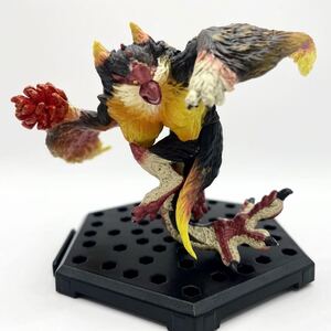 美品 モンスターハンター サンブレイク フィギュア ビシュテンゴ亜種　モンハン　レア　入手困難