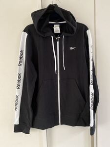 新品 Reebok リーボック アウター スウェットパーカー ブラック メンズM