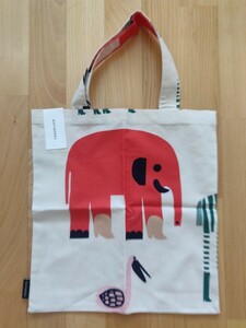 マリメッコmarimekko★エコバッグ　Karkulaiset カルクライセット　象　動物柄