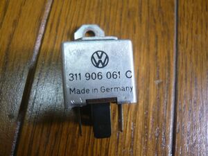 ★【VW Type3】当時物 VW Type3純正フューエルポンプリレー 1600LE・1600TLE