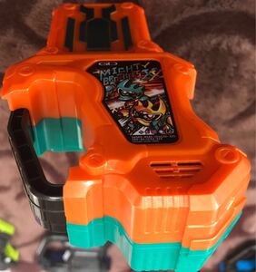 美品 DX マイティブラザーズXX ガシャット デュアル 仮面ライダー エグゼイド 変身ベルト シリーズ おもちゃ ゲーマドライバー ゾンビ 玩具