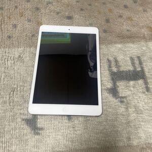 NO.6 【超美品】iPad mini Wi-Fi ＋Cellular 64GB ホワイト&シルバー MD545J/A 本体　SoftBank 利用制限　○ Apple ①