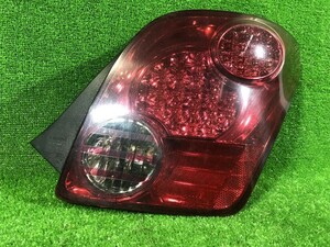 トヨタ イスト NCP61 右リアテールランプ RIGHT SIDE TAIL LIGHT ID:2036