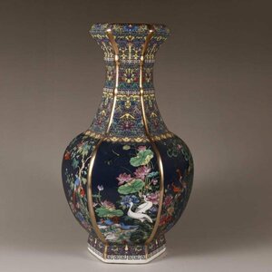 景徳鎮　清時代　乾隆　六方花瓶　花鳥花瓶　琺瑯彩　粉彩 磁器　置物　装飾　収蔵　コレクション