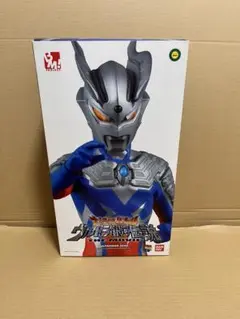 希少　未開封　ウルトラマンゼロ　リアルアクションフィギュア