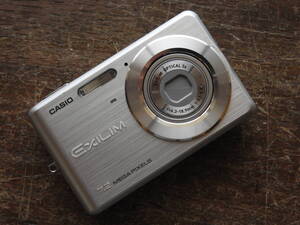 CASIO EXILIM EX-Z77　ジャンク品