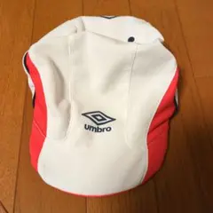 umbro サッカー　子ども用　キャップ