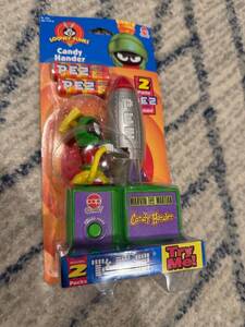 Vintage 1998 Marvin The Martian Candy Hander Battery PEZ Dispenser LOONEY TUNES 海外 即決