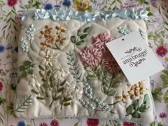 リボン刺繍　ハンドメイド　マルチケース