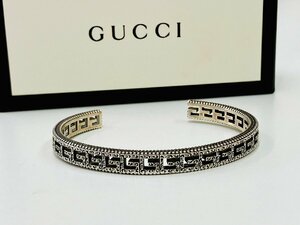 ☆送料無料☆人気!! GUCCI/グッチ バングル スクエアG アラベスク Ag925 燻加工 シルバー アクセサリー カフブレスレット 約7mm幅 18サイズ