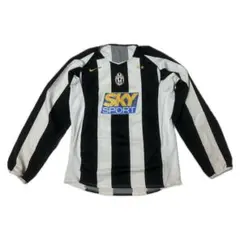 juventus 04-05 uniform