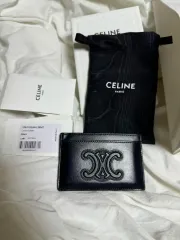 【雷市場（ポンジャン）商品韓国直送】 Celine(セリーヌ) トリオンフ カードウォレット 出品