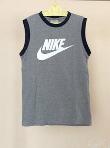 ★ NIKE　タンクトップ　Mサイズ(150cm) ★