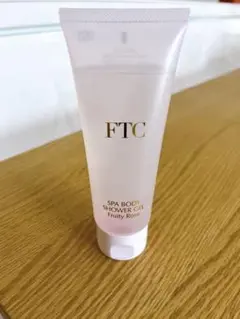 ＦＴＣスパ　ボディシャワージェル　フルーティローズの香りボディシャンプー80ml