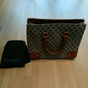 GUCCI グッチ　トートバッグ　GGキャンバス オレンジカーフ　布袋付　美品　ゴールド底ビョウ＆スタッズ