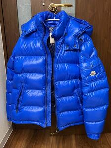 モンクレール　マヤ　貴重色　ブルーMONCLER MAYA 青　3