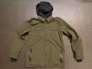 新品同様 VOLCOM メンズ スノーボード ウェア ジャケット サイズL 耐水15K ボルコム スノボ Burton