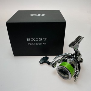 §§ DAIWA ダイワ 22イグジスト PC LT3000-XH 061102 やや傷や汚れあり