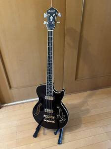 ☆ショート・スケールエレキベース Ibanez AGB200-TBR-12-05　セミ・ホロウ・モデル　中古