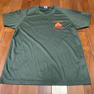 沖縄 米軍放出品 USMC MARINE ミリタリー 　半袖 Tシャツ トレーニング ランニング 筋トレ スポーツ OD MEDIUM (管理番号P32)