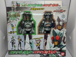 未使用☆仮面ライダーカブト☆キャストオフライダー C.O.R 8【仮面ライダーキックホッパー＆仮面ライダーパンチホッパーセット】バンダイ