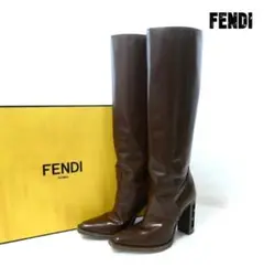 美品 FENDI ロゴヒール パテントレザー スクエアトゥ ジョッキーブーツ