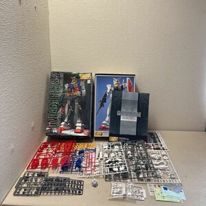 MG ガンダム 1/100 製作途中 RX-78-2 機動戦士ガンダムGUNDAM バンダイ BANDAI ガンプラ ジャンク　部品取り ファースト 初代