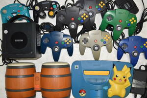 25Mdd 【中古品】 Nintendo64 ゲームキューブ 本体 コントローラー まとめて箱詰め ニンテンドー64 GAMECUBE ロクヨン 任天堂