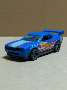 Hot Wheels ホットウィール Dodge Challenger Drift Car 9