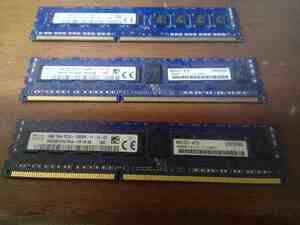 SK hynix メモリ　3個　まとめて　セット　PC3L-12800R 4GB　PC3L-12800E 4GB　ジャンク品　サーバー　サーバ