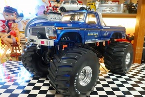 爆レア★1/18 モンスタートラック FIRESTONE ビッグフット 1974 Ford F-250 Monster Truck