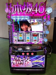 実機 税込 SUN SUN SUN Ｌパチスロ乃木坂４６ＵＤ（ぱちスロ 乃木坂46）◆スマスロユニット取付け済◆