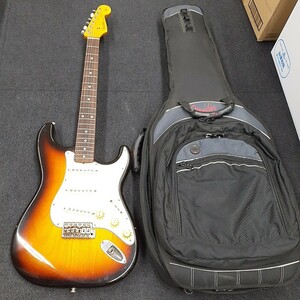 Fender フェンダー ストラトキャスター オリジナルカスタムボディ エレキギター ソフトケース付き　み