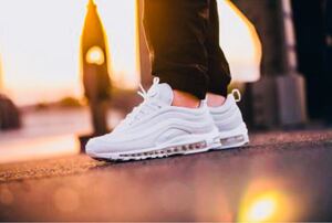 超希少！即完売品！国内正規店購入品！激レアモデル！★NIKEナイキ AIRMAX97 TRIPLE WHITE！ゴールデンサイズ27.5cm！★