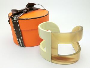 1000円スタート バングル HERMES エルメス アノ アイボリーベージュ系 バイカラー Hモチーフ 箱付 カフブレスレット アクセサリー WHO D209