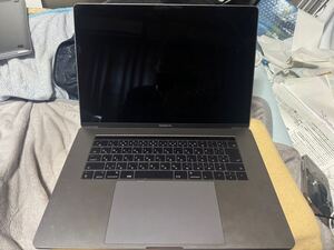 MacBookPro A1707 Late2016 Core i7 モデル　動作未確認