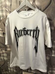 Burberry バーバリー gothic logo print T-shirt ロゴTシャツ サイズS ホワイト　FK