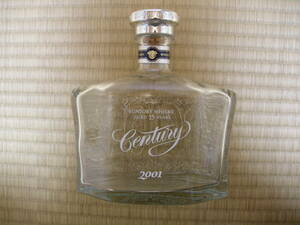 空き瓶 サントリー センチュリー ウイスキー SUNTORY century 15 2001 オブジェに