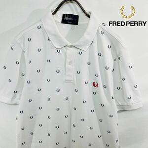 FRED PERRY フレッドペリー 総柄 ポロシャツ 刺繍ロゴ S 白 美品 ゴルフ 半袖シャツ ホワイト 赤ロゴ 月桂樹ロゴ ゴルフ ウェア 