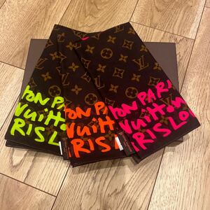 3色セット　未使用品 LOUIS VUITTON ルイ ヴィトン モノグラム グラフィティ バンダナ スカーフ ハンカチ 3色セット