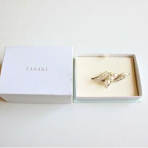 TASAKI タサキ アコヤパールデザインブローチ