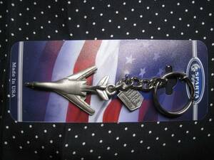 ★B-1 ランサー 爆撃機 メタルキーホルダー ピューター（錫） アメリカSPARTA社製 Z5949