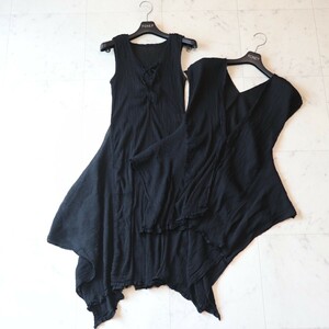 新品同様★イッセイミヤケ ISSEY MIYAKE★プリーツ★BLACK★ 変形カーディガン&変形ワンピース ★PLEATS PLEASE