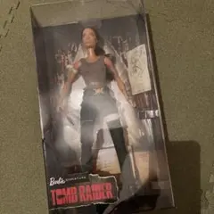 Barbie Tomb Raider 人形