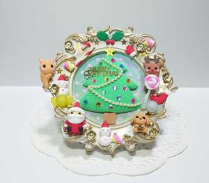 （ねこたぬ工房）ハンドメイド☆樹脂粘土☆サンタ☆トナカイ☆雪だるま☆トイプードル☆ネコ☆クリスマス☆白☆フレームスタンド☆置物