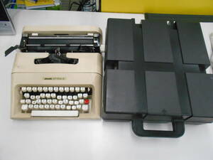 中古レトロジャンク品　Olivetti　LETTER35タイプライター　[I-153] 送料無料(北海道・沖縄・離島は除く)◆